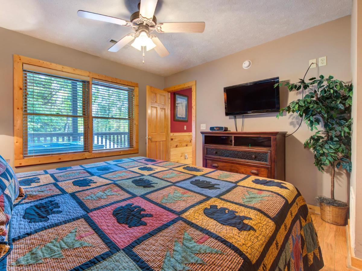 Bear'S Corner, 3 Bedrooms, Wifi, Pool Table, Hot Tub, Wifi, Sleeps 10 개틀린버그 외부 사진