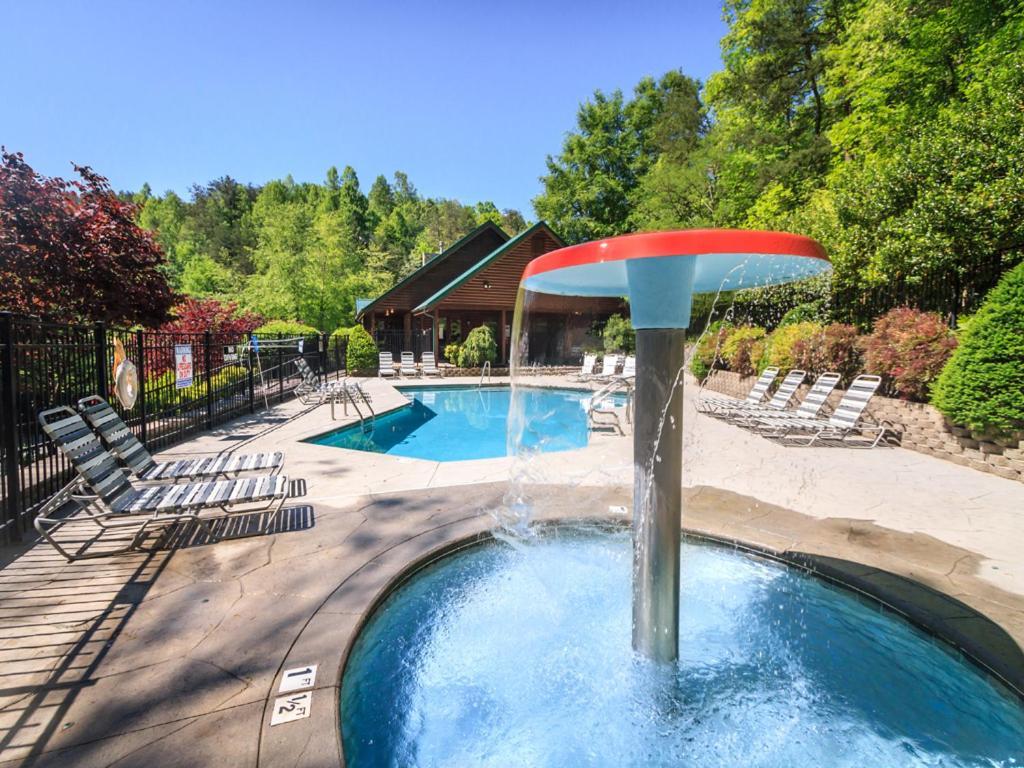 Bear'S Corner, 3 Bedrooms, Wifi, Pool Table, Hot Tub, Wifi, Sleeps 10 개틀린버그 외부 사진